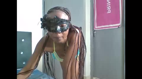 mimi online show from 04-28-26, 09:36