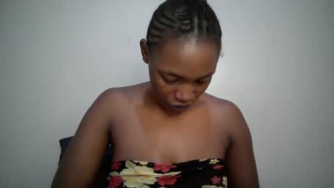 sexy_muna2 online show from 03-21-26, 11:41