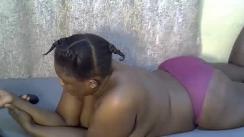 sexy_naila2 online show from 03-24-26, 12:48