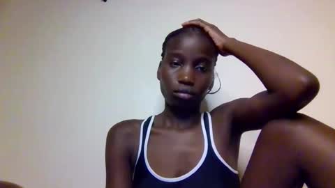 sexy_petittie online show from 10-13-25, 06:41