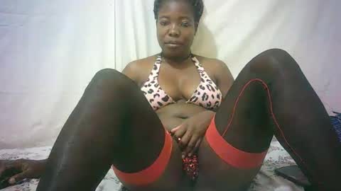 sexy_sandrah online show from 03-08-25, 05:49