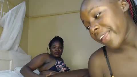 sexy_serena_ online show from 01-12-25, 09:08