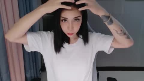 Snapshot of sexy_sersi chatting on 09-14-25, 08:13 sexy_sersi online show from 09-14-25, 08:13