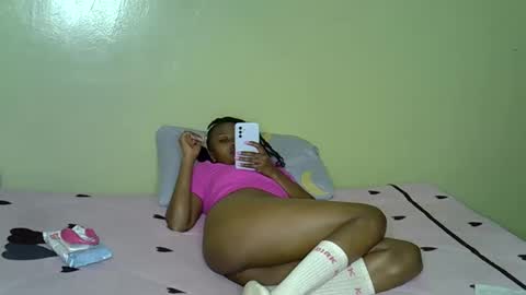 sexy_shan09 online show from 12-01-25, 02:11