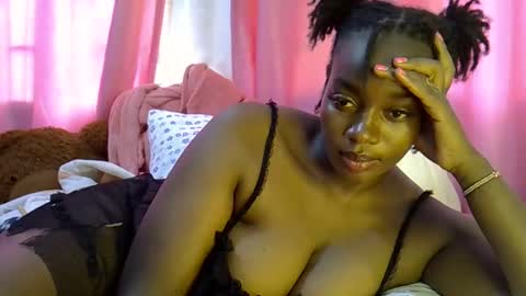 laura online show from 04-24-26, 11:34