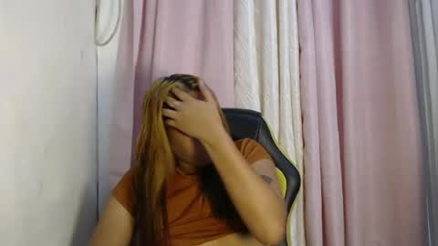SOFIE  The woman who lives in the province online show from 06-21-26, 01:52
