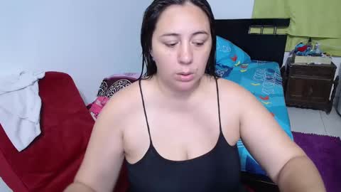 janel online show from 01-04-25, 01:21