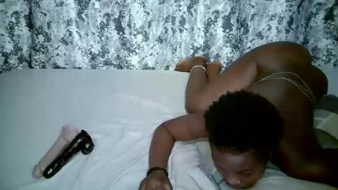 sexy_valentina90 online show from 02-28-26, 11:50