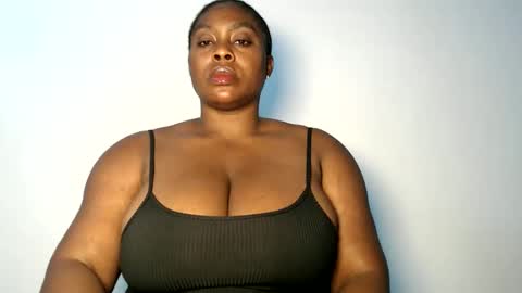 Luna online show from 11-07-25, 11:16