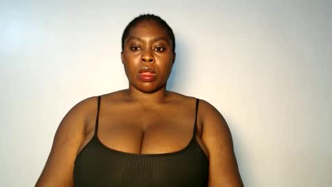 Luna online show from 11-09-25, 09:57