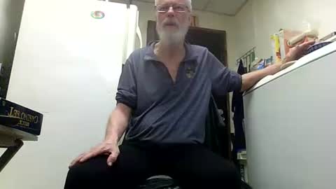 Daddy online show from 04-17-26, 10:18