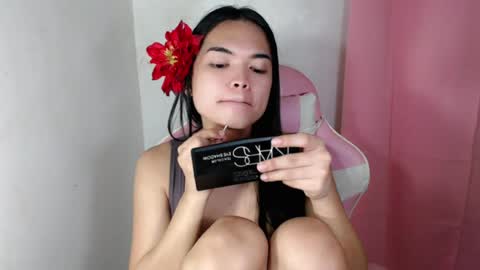 maxine and fiona online show from 07-22-26, 02:58