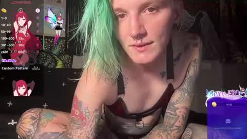 Ollie online show from 07-27-26, 04:41