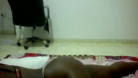 Snapshot of sexyannx chatting on 10-24-25, 09:00 sexyannx online show from 10-24-25, 09:00