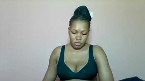 sexyapple2002 online show from 09-22-25, 06:21