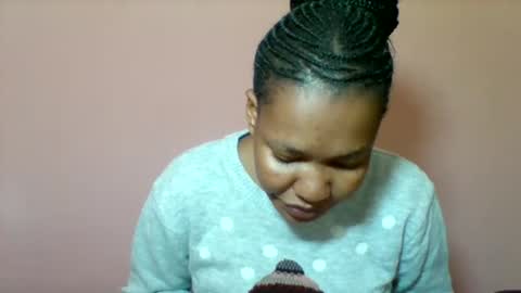 sexyapple2002 online show from 10-08-25, 12:36