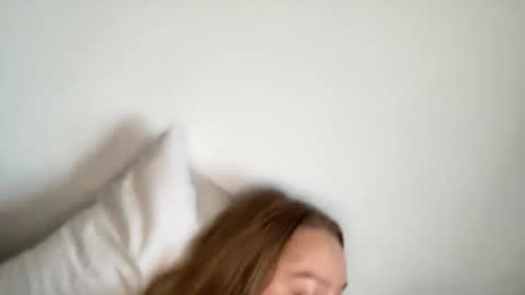 Snapshot of sexyayo666 chatting on 10-04-25, 04:27 ALAYA  online show from 10-04-25, 04:27