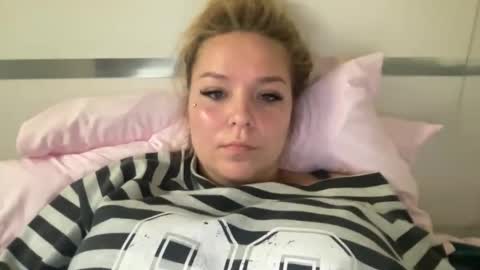 ALAYA  online show from 01-09-26, 01:47