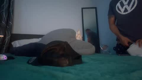 Snapshot of sexybanks95 chatting on 03-05-25, 06:54 Banks7901 online show from 03-05-25, 06:54