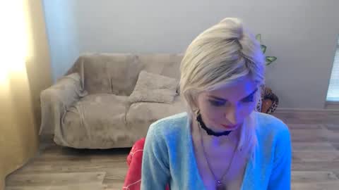 sexybeatriice online show from 04-27-26, 07:39