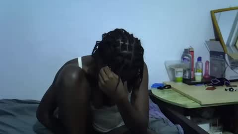 Snapshot of sexybeiby1 chatting on 05-11-26, 01:33 sexybeiby1 online show from 05-11-26, 01:33