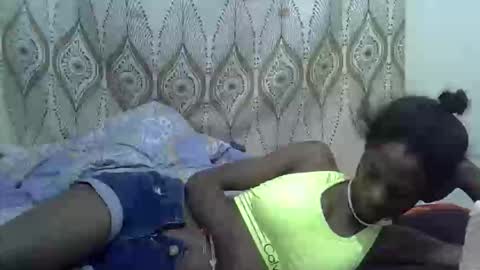 Snapshot of sexyboobies22 chatting on 10-15-25, 09:53 sexyboobies22 online show from 10-15-25, 09:53