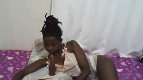 Snapshot of sexycandy2389 chatting on 03-22-26, 10:35 Candy online show from 03-22-26, 10:35