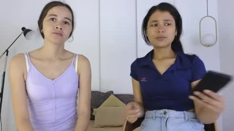 chanell and yina online show from 04-14-26, 01:28