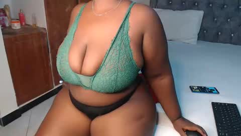 sexychocco online show from 01-25-25, 07:49