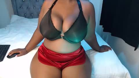 sexychocco online show from 11-08-25, 06:24