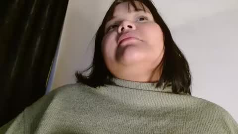 Snapshot of sexychubbyy chatting on 12-05-24, 02:53 Eva online show from 12-05-24, 02:53