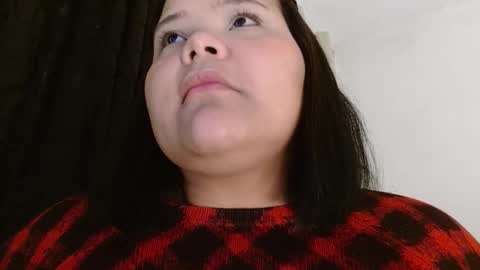 Snapshot of sexychubbyy chatting on 02-05-25, 09:18 Eva online show from 02-05-25, 09:18