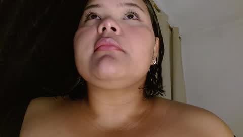 Snapshot of sexychubbyy chatting on 02-16-25, 02:10 Eva online show from 02-16-25, 02:10