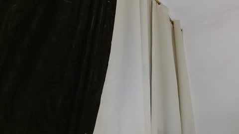 Snapshot of sexychubbyy chatting on 02-16-25, 08:22 Eva online show from 02-16-25, 08:22