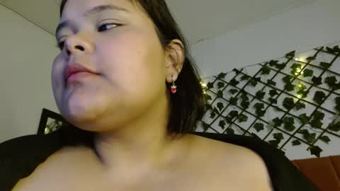 Snapshot of sexychubbyy chatting on 03-02-25, 06:19 Eva online show from 03-02-25, 06:19