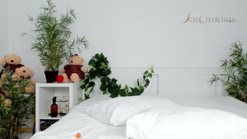 Snapshot of sexycreolyta4u chatting on 10-12-25, 09:41 SexyCreolyta4u - Andreea online show from 10-12-25, 09:41