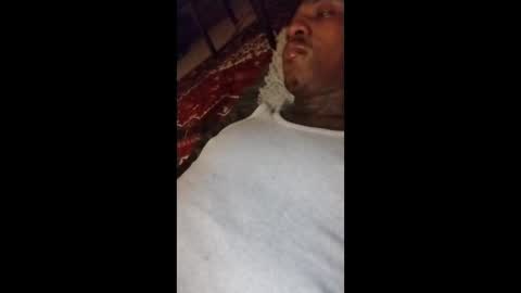 Snapshot of sexydavido chatting on 12-04-25, 12:31 TreySexxxy online show from 12-04-25, 12:31