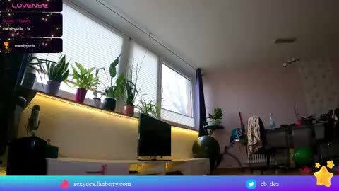 XDA   online show from 03-01-25, 12:34