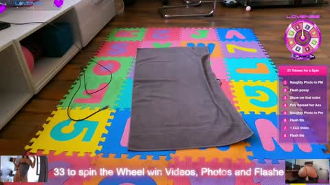 XDA   online show from 12-21-25, 01:18