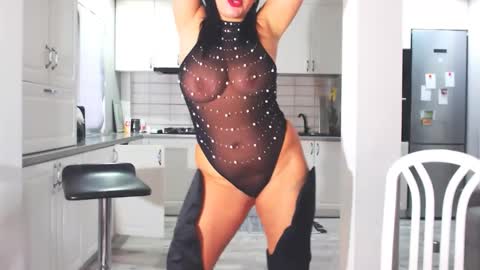 sexylady online show from 12-02-24, 08:30