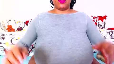 Snapshot of sexyebonylove89 chatting on 09-14-25, 02:38 sexyebonylove89 online show from 09-14-25, 02:38