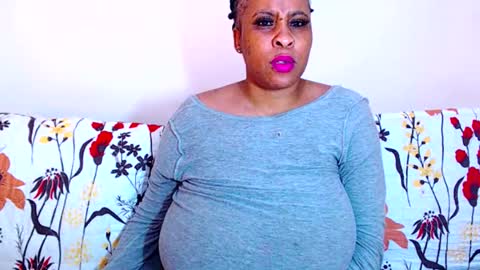 Snapshot of sexyebonylove89 chatting on 12-15-25, 05:12 sexyebonylove89 online show from 12-15-25, 05:12