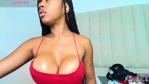 Snapshot of sexyebonyvip_ chatting on 12-05-25, 01:52 Vanessa online show from 12-05-25, 01:52