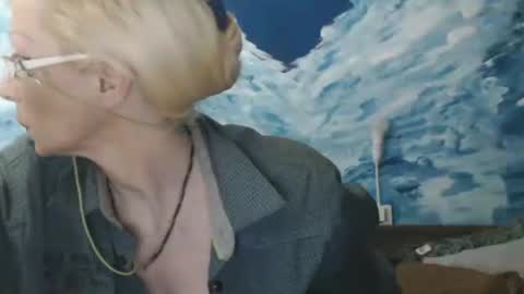 ENI pvt moan your name  WHEN I M NOT online you tell me in SNAPCHAT deal yes add me...  FREE TWITTER magiconline101...... online show from 02-07-25, 11:03