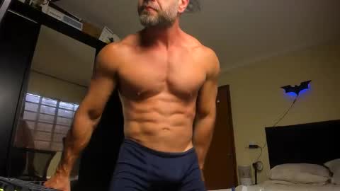 chris online show from 11-25-25, 04:18