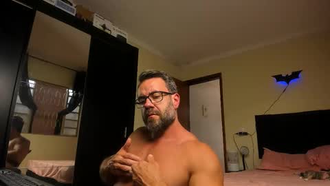 chris online show from 12-19-25, 04:14