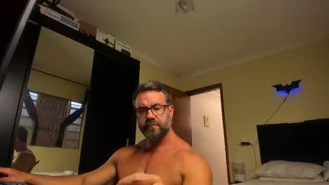 chris online show from 01-06-26, 06:33