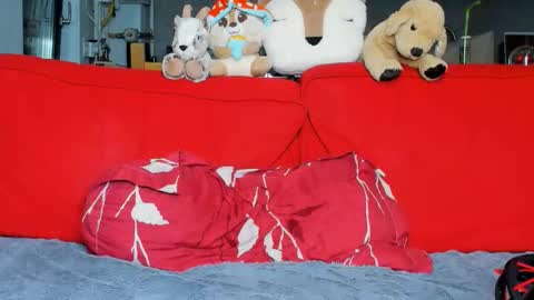 Ari online show from 09-20-25, 05:03