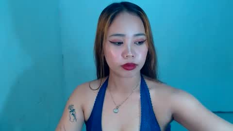Snapshot of sexyhotbojean chatting on 02-05-25, 02:16 jeanken and jelian online show from 02-05-25, 02:16
