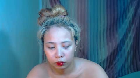 Snapshot of sexyhotbojean chatting on 10-14-25, 01:17 jeanken and jelian online show from 10-14-25, 01:17